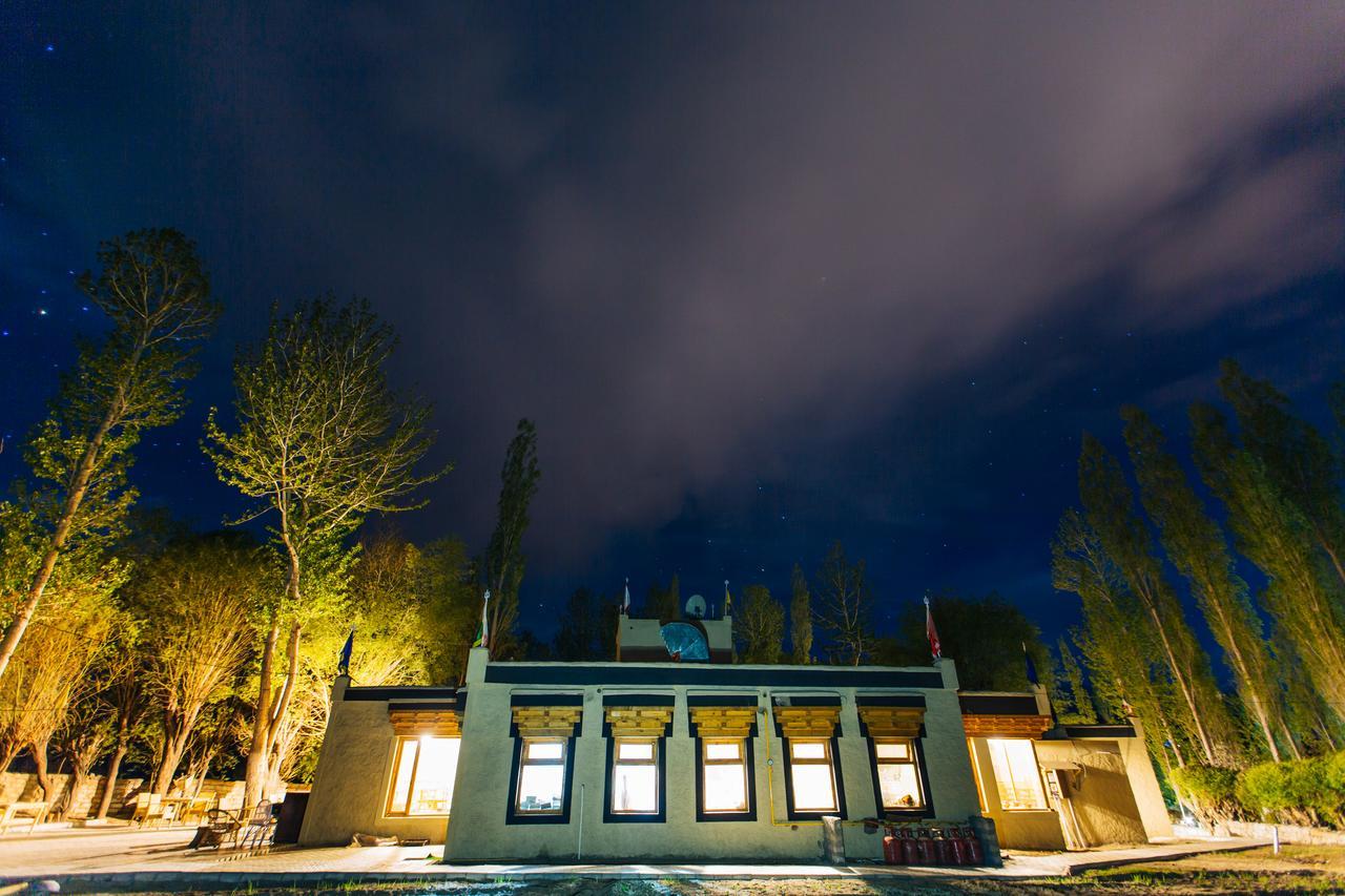 Ladakh Sarai Resort Leh Ngoại thất bức ảnh